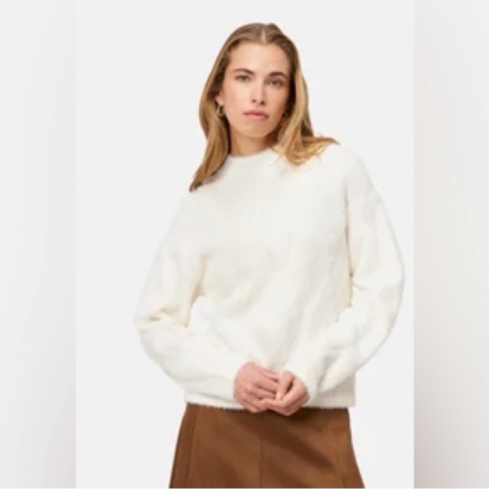 NWT ABERCROMBIE SOFT MOCKNECK SWEATER WHITE